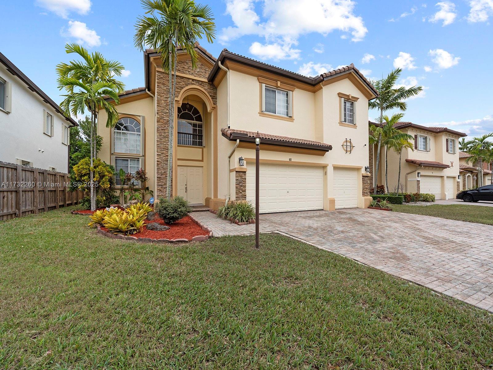 937 NE 36th Ave, Homestead, Florida image 2