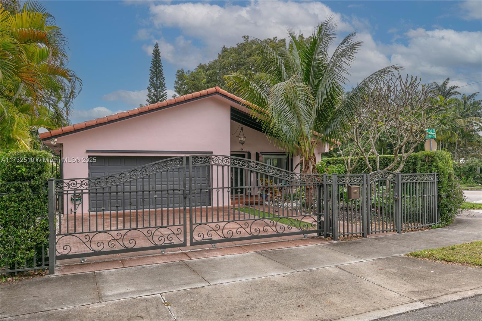 355 SW 33rd Ave, Miami, Florida image 42