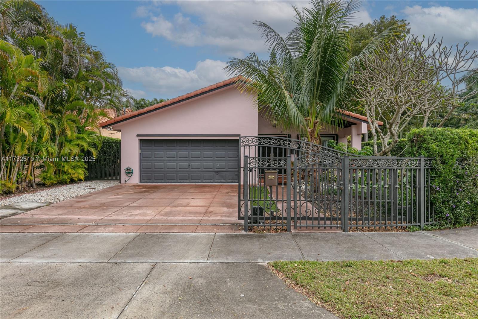 355 SW 33rd Ave, Miami, Florida image 43