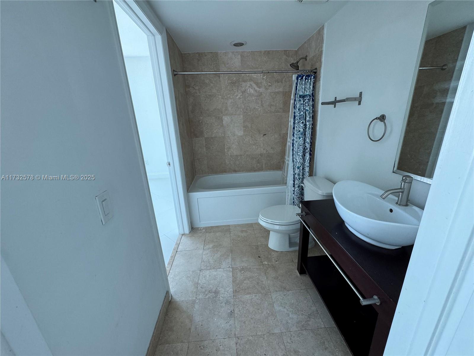 350 S Miami Ave #3309, Miami FL 33130