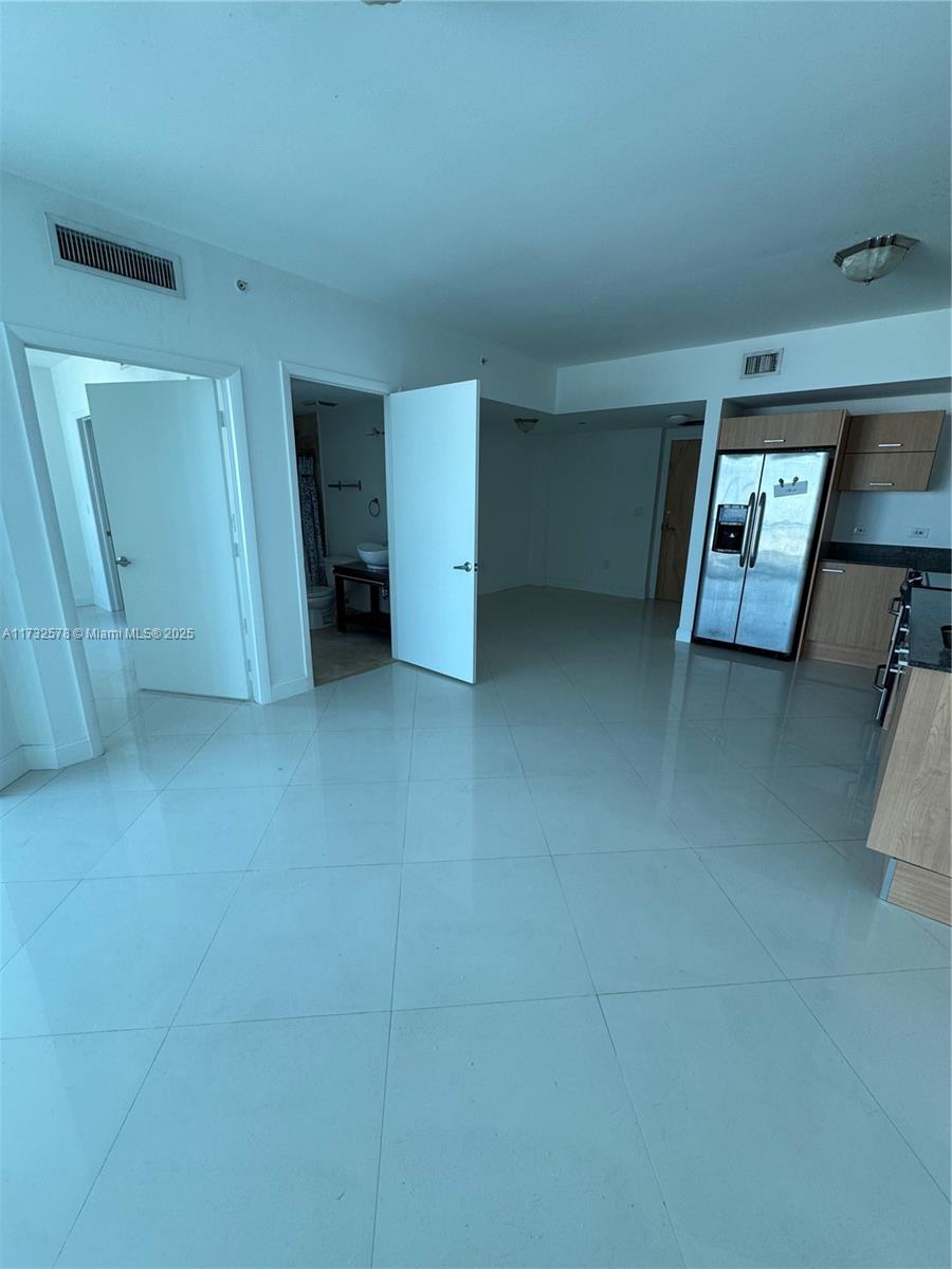 350 S Miami Ave #3309, Miami FL 33130