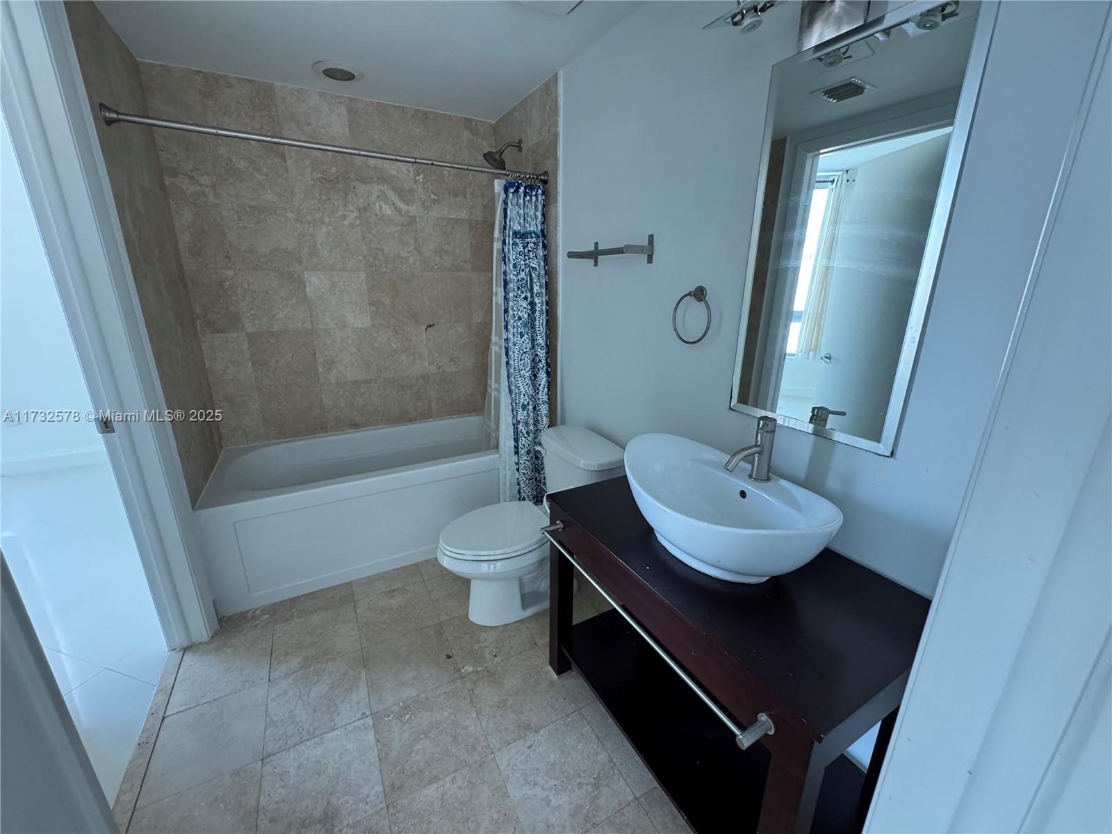 350 S Miami Ave #3309, Miami FL 33130