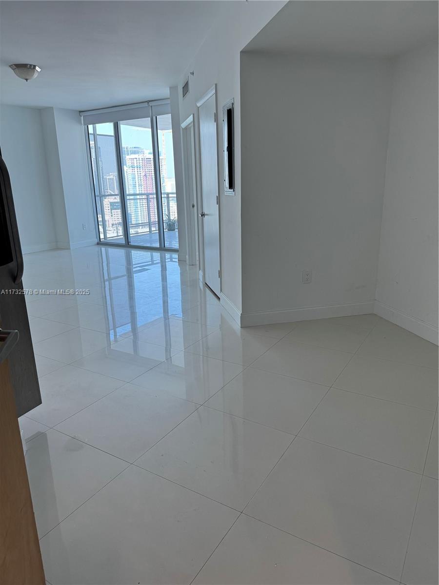 350 S Miami Ave #3309, Miami FL 33130