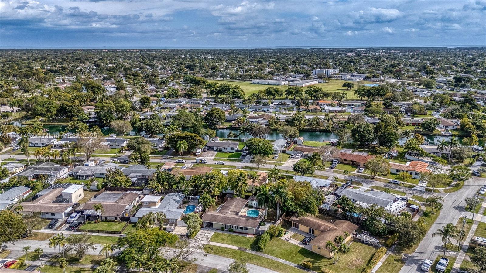 19001 Belmont Dr, Cutler Bay, Florida image 31