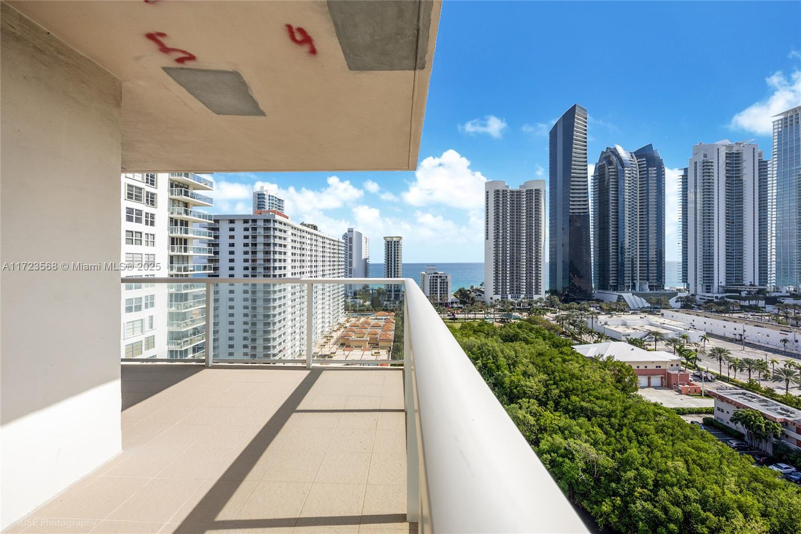 230 174th St #1919, Sunny Isles Beach, Florida image 2