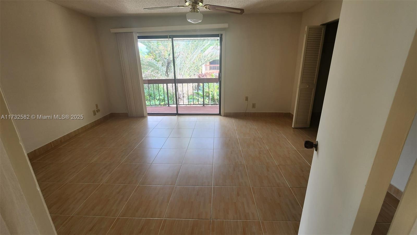 3909 Flamewood Ln #224, Hollywood, Florida image 39