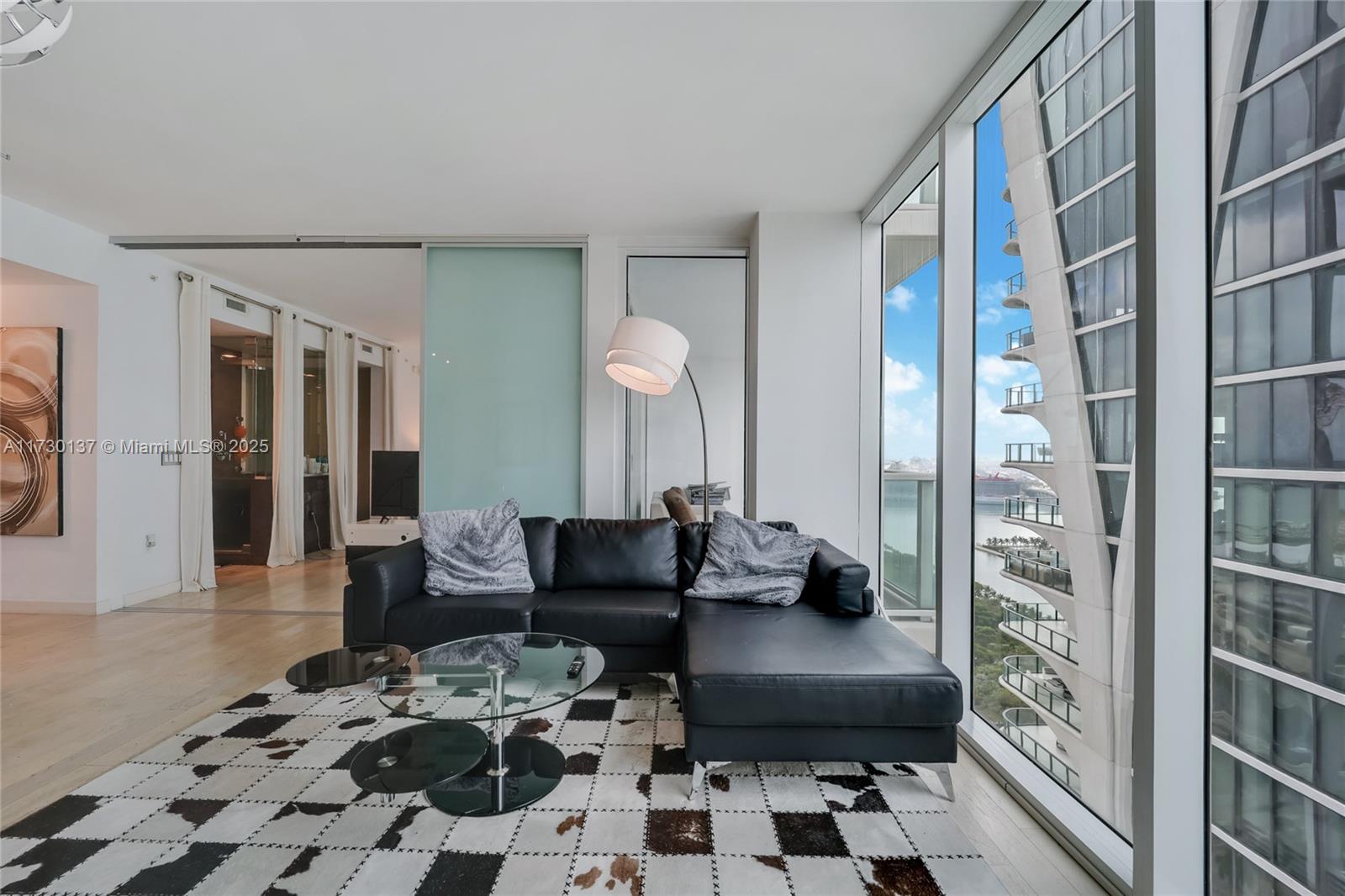 1040 Biscayne Blvd #2508, Miami FL 33132