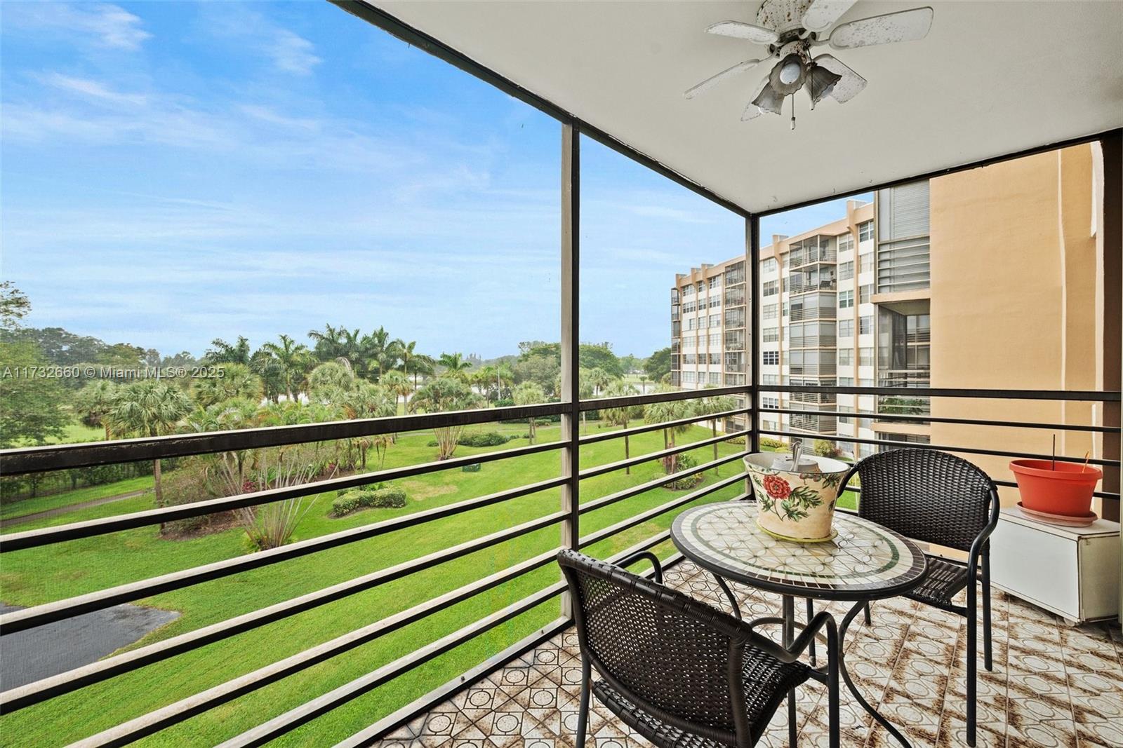 900 Saint Charles Pl #419, Pembroke Pines, Florida image 9