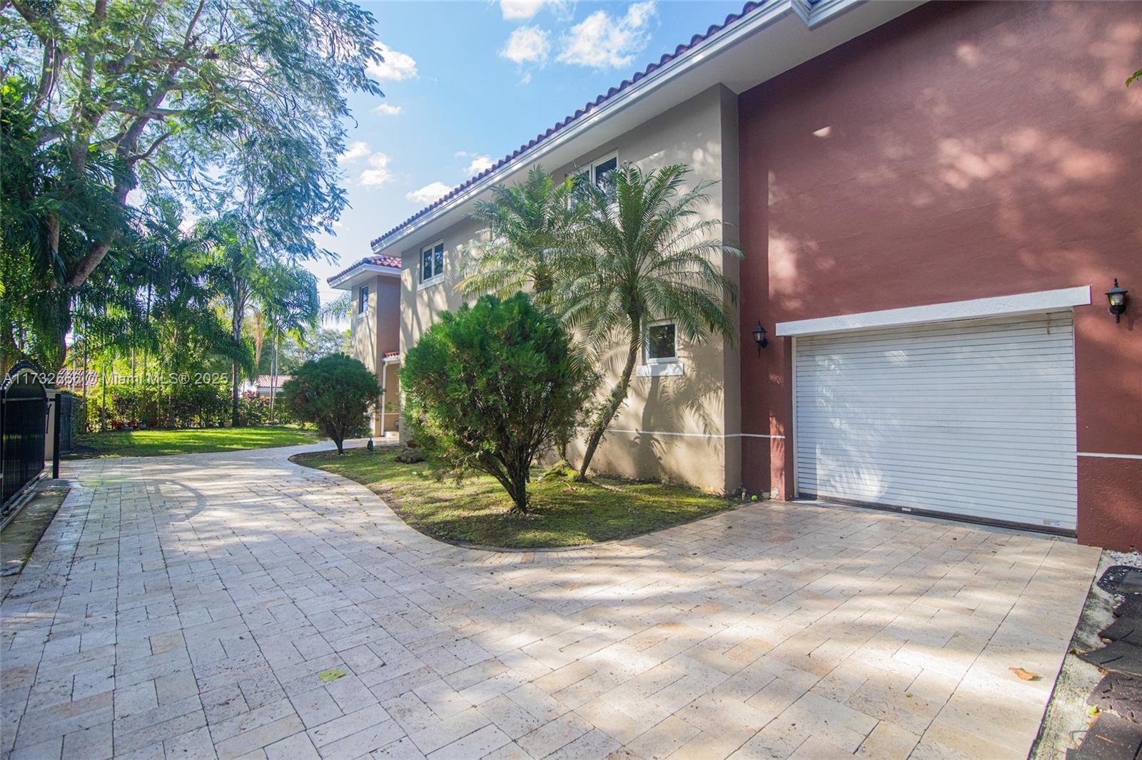 1543 Dorado Ave, Coral Gables, Florida image 6