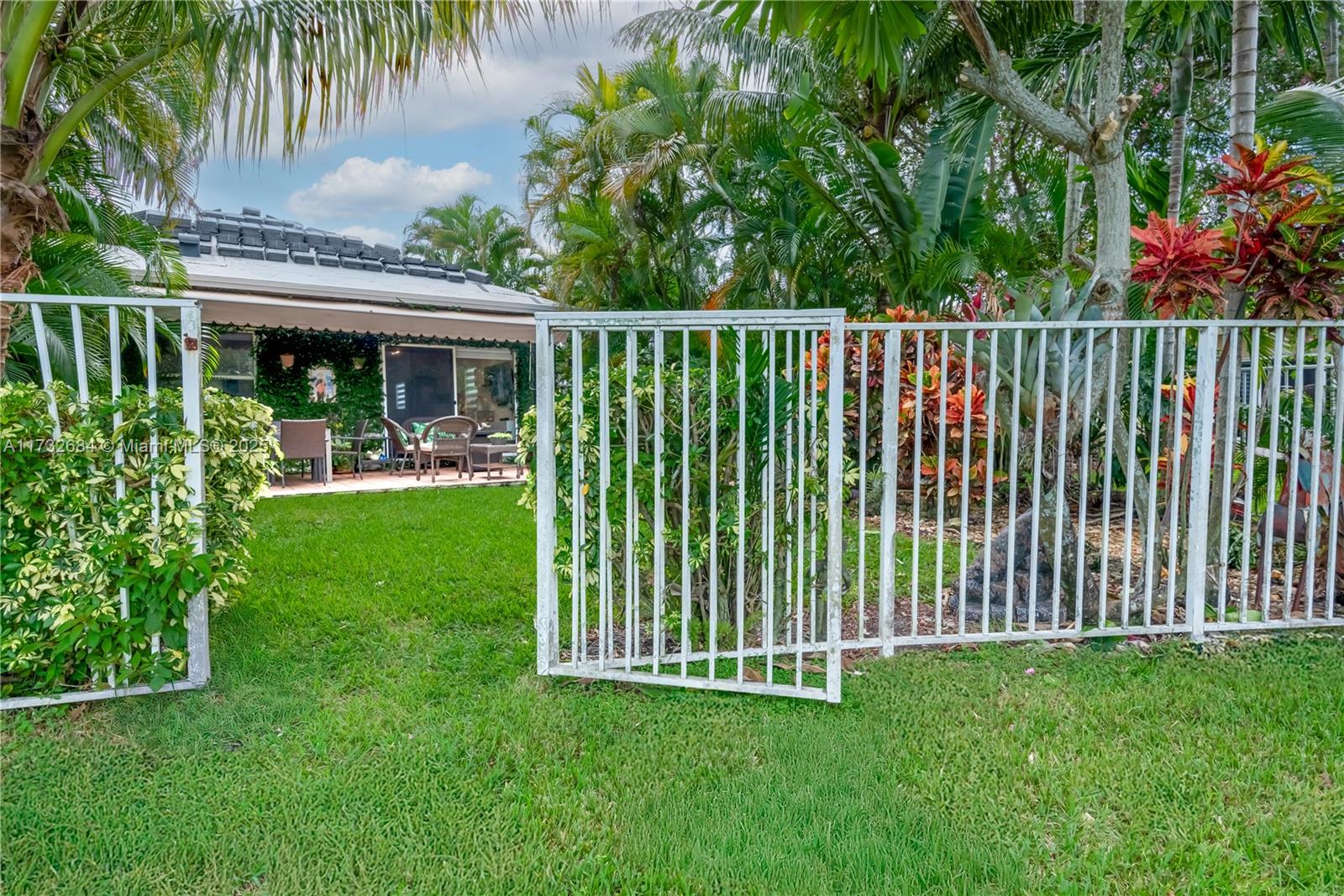 4123 Sapphire Bnd, Weston, Florida image 17