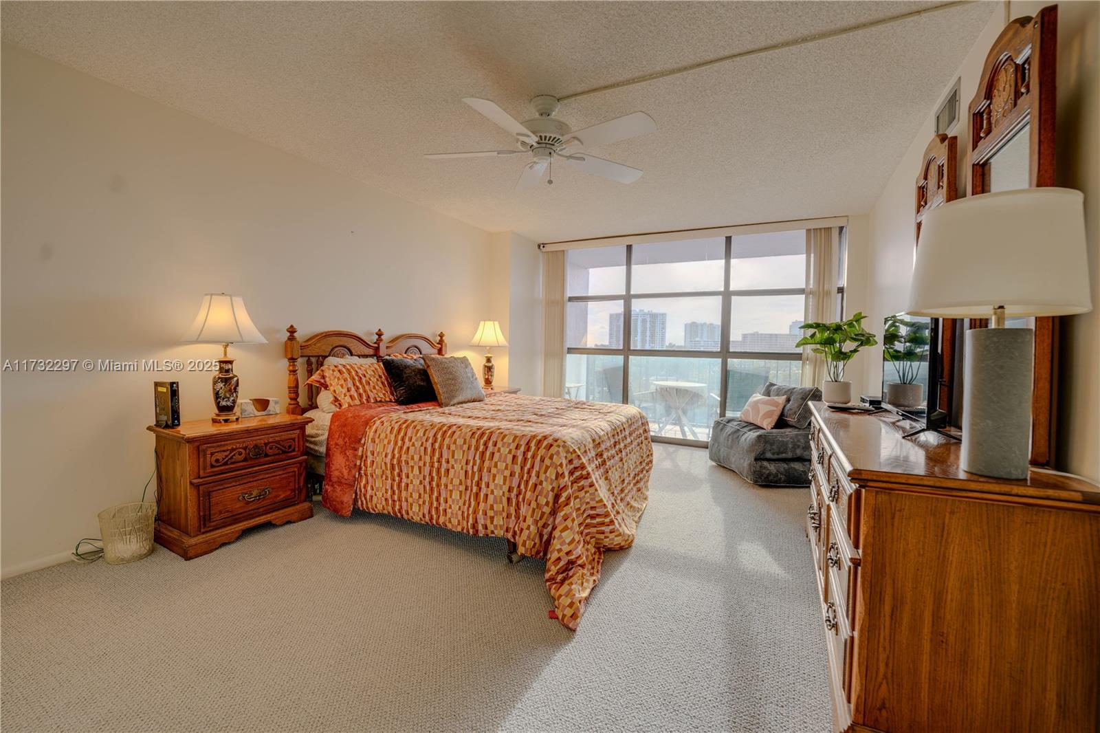 600 Parkview Dr #601, Hallandale Beach, Florida image 24