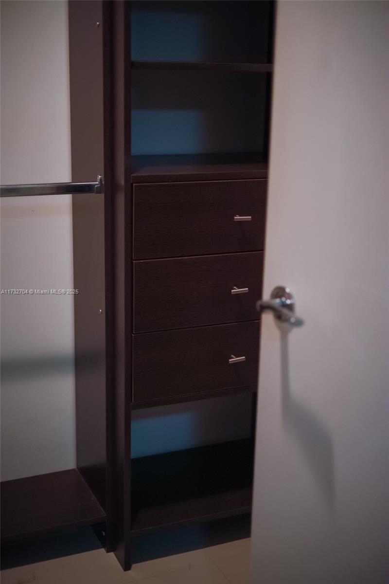 2950 NE 188th St #219, Aventura FL 33180