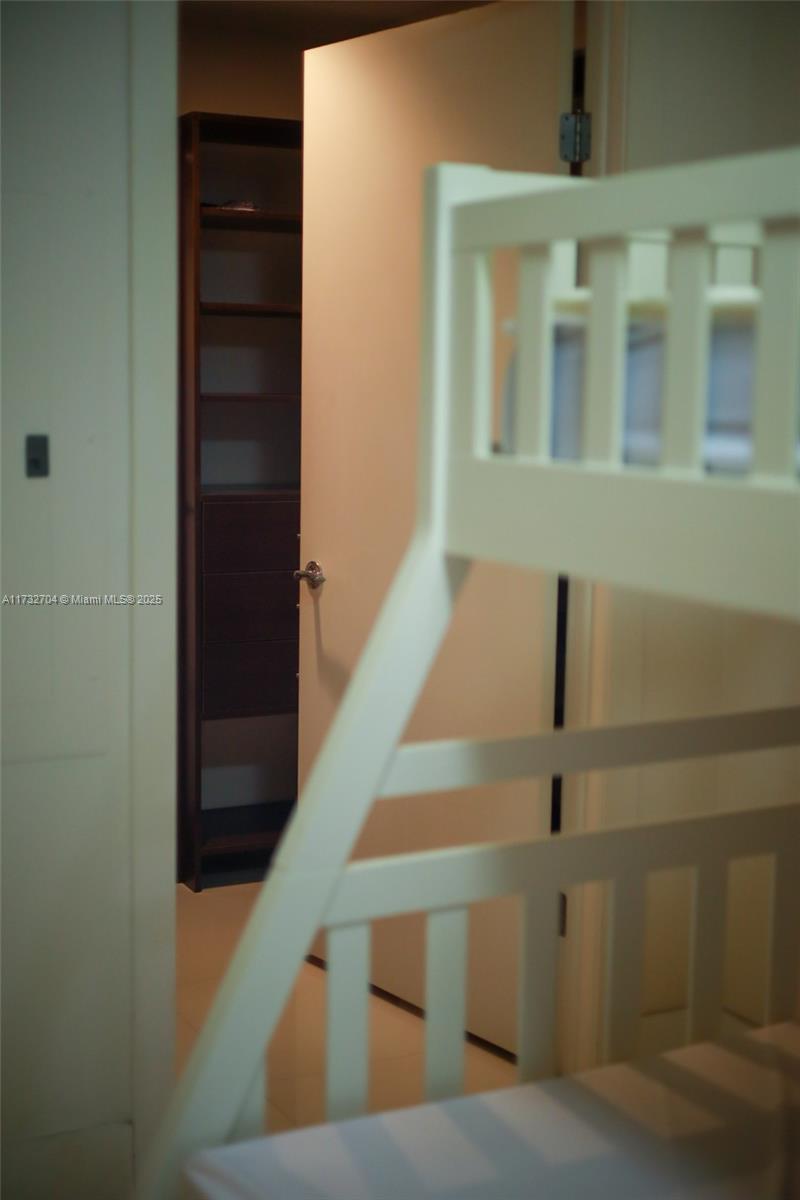 2950 NE 188th St #219, Aventura FL 33180