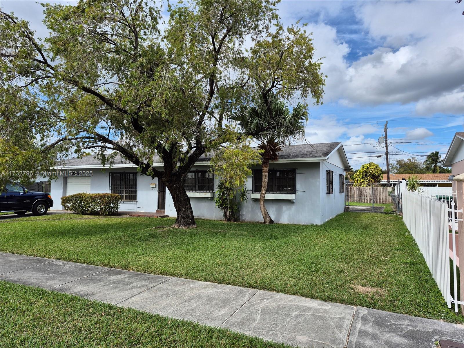 10451 SW 164th St, Miami, Florida image 2