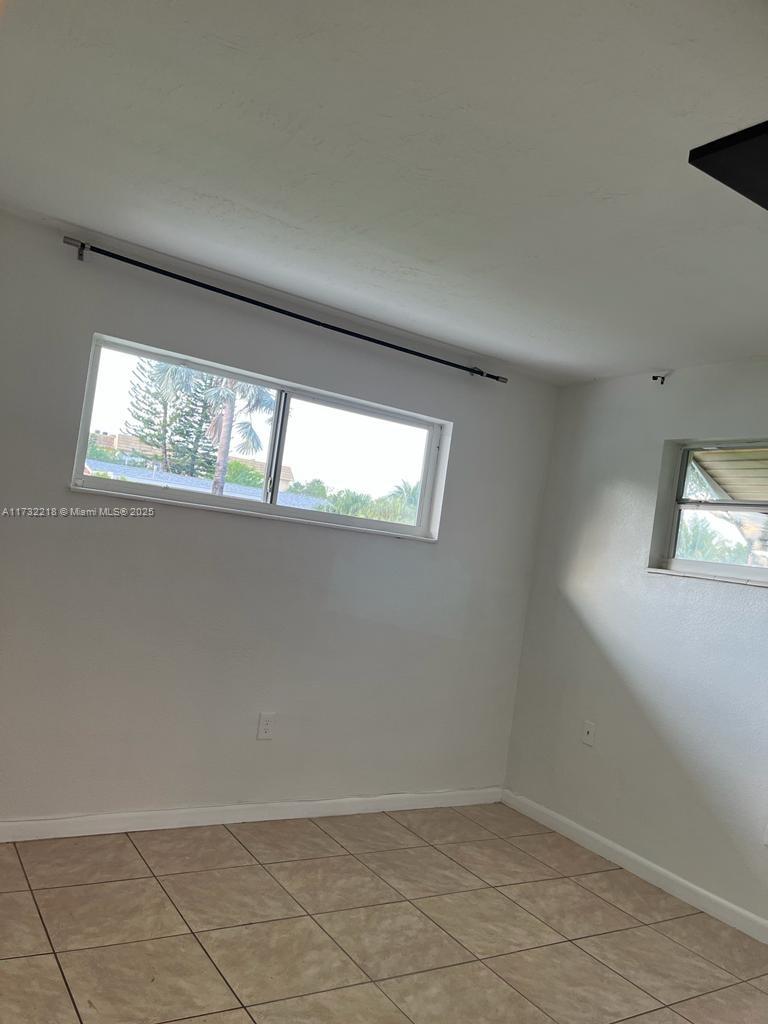 8680 NW 29, Sunrise, Florida image 12