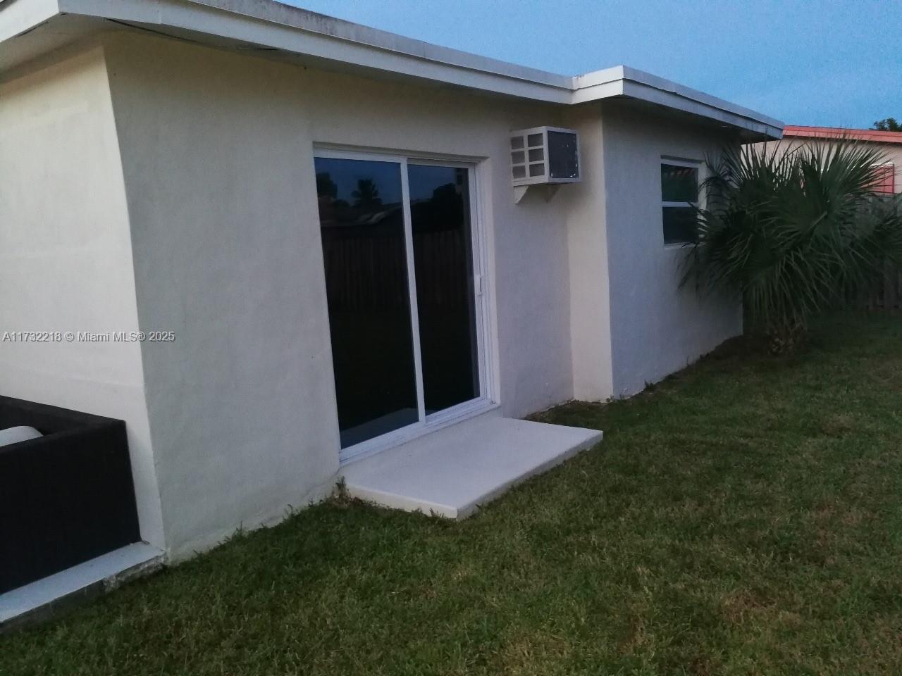 8680 NW 29, Sunrise, Florida image 18