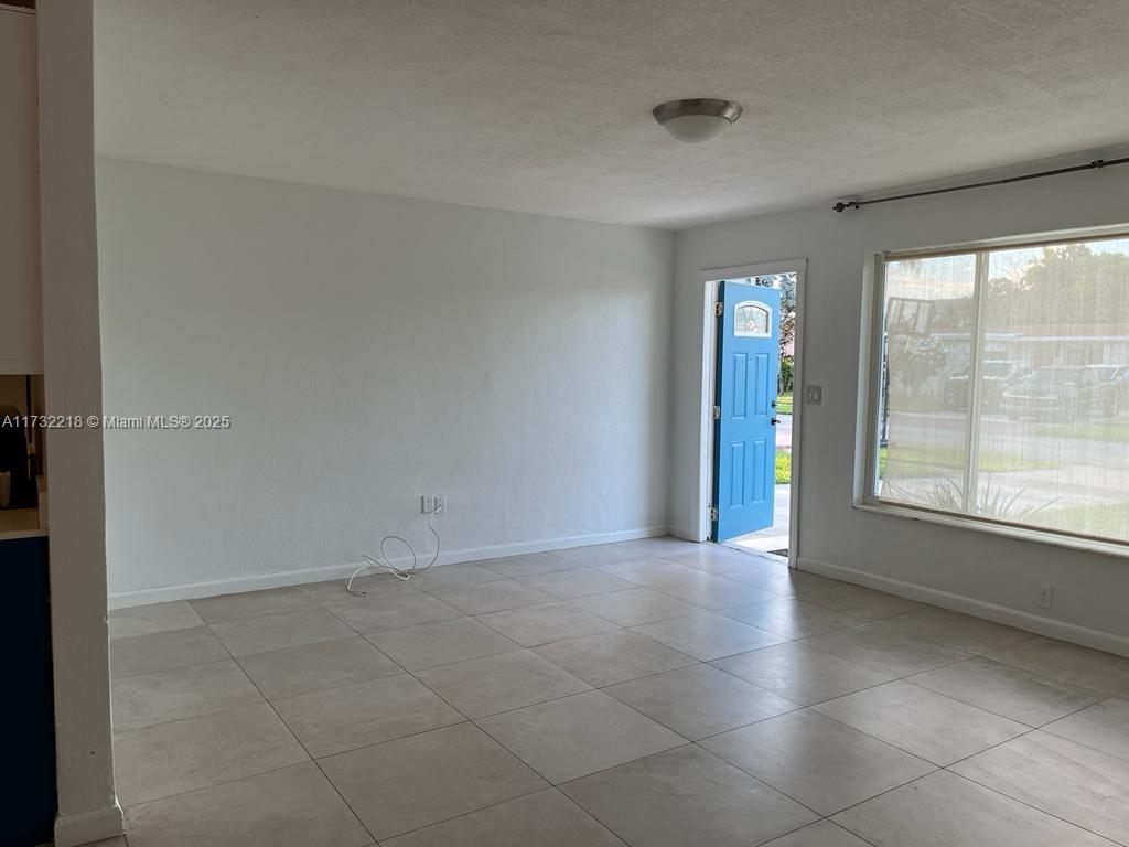 8680 NW 29, Sunrise, Florida image 2