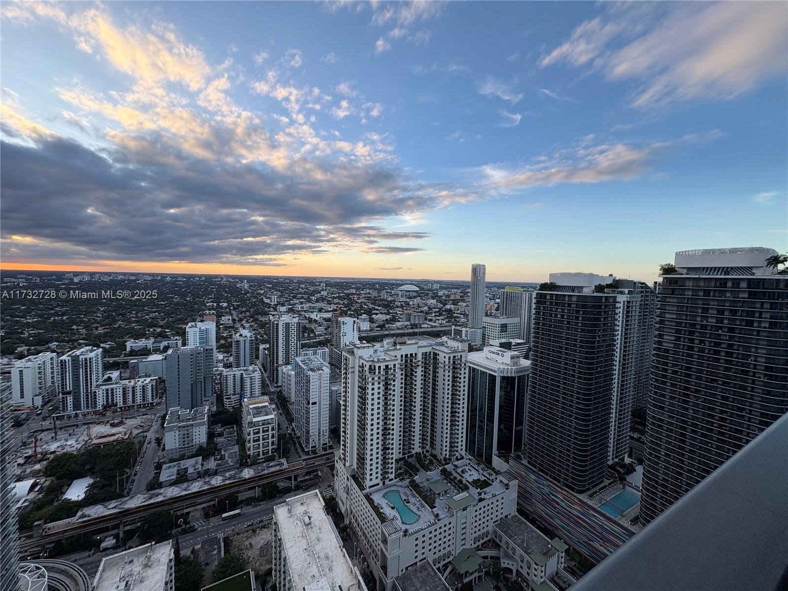 1000 Brickell Plz #PH5204, Miami FL 33131