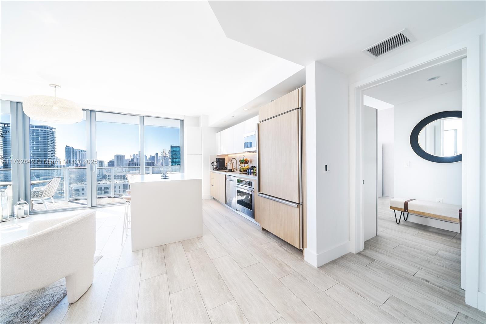 121 NE 34th St #2104, Miami FL 33137