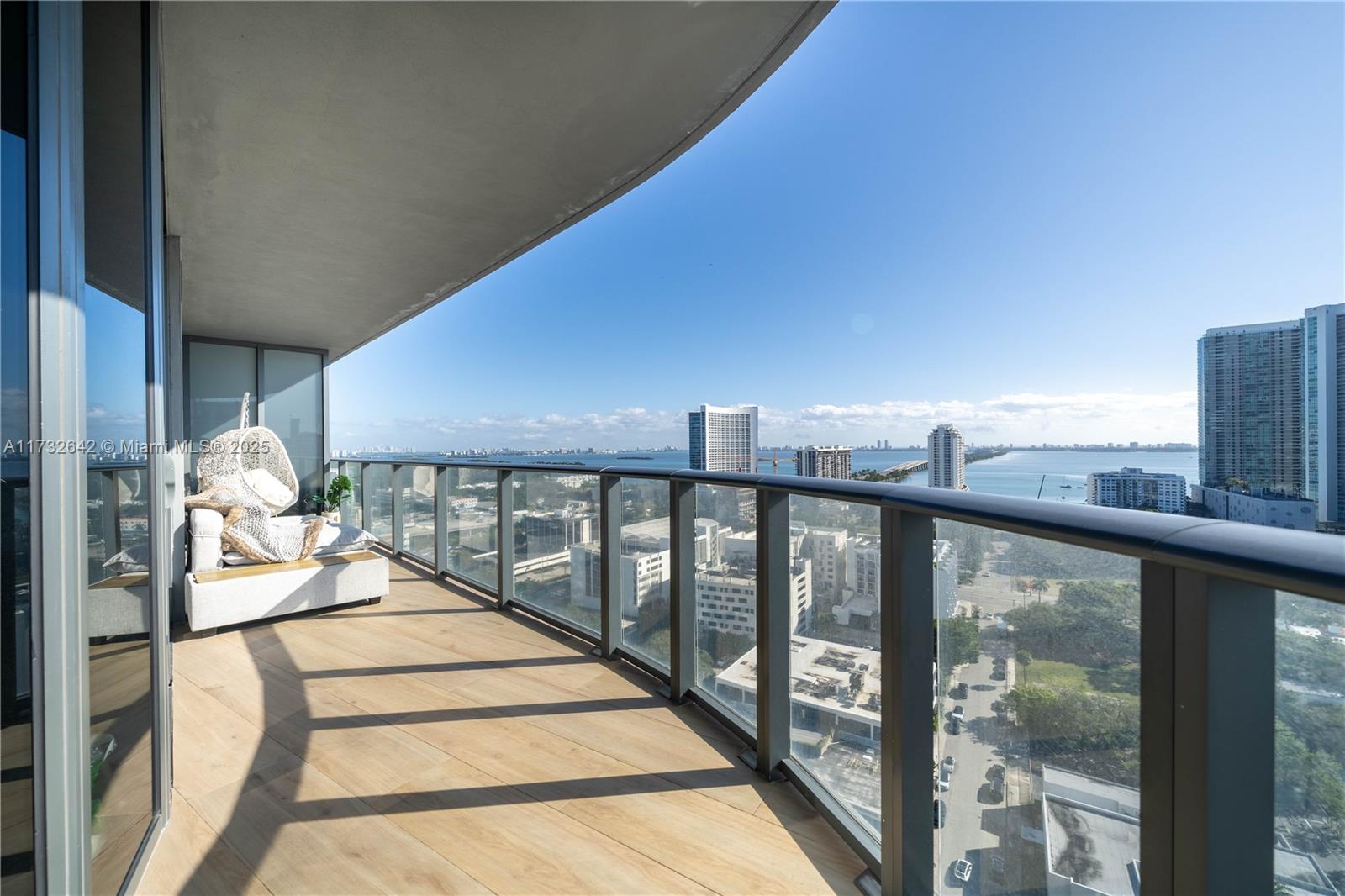 121 NE 34th St #2104, Miami FL 33137