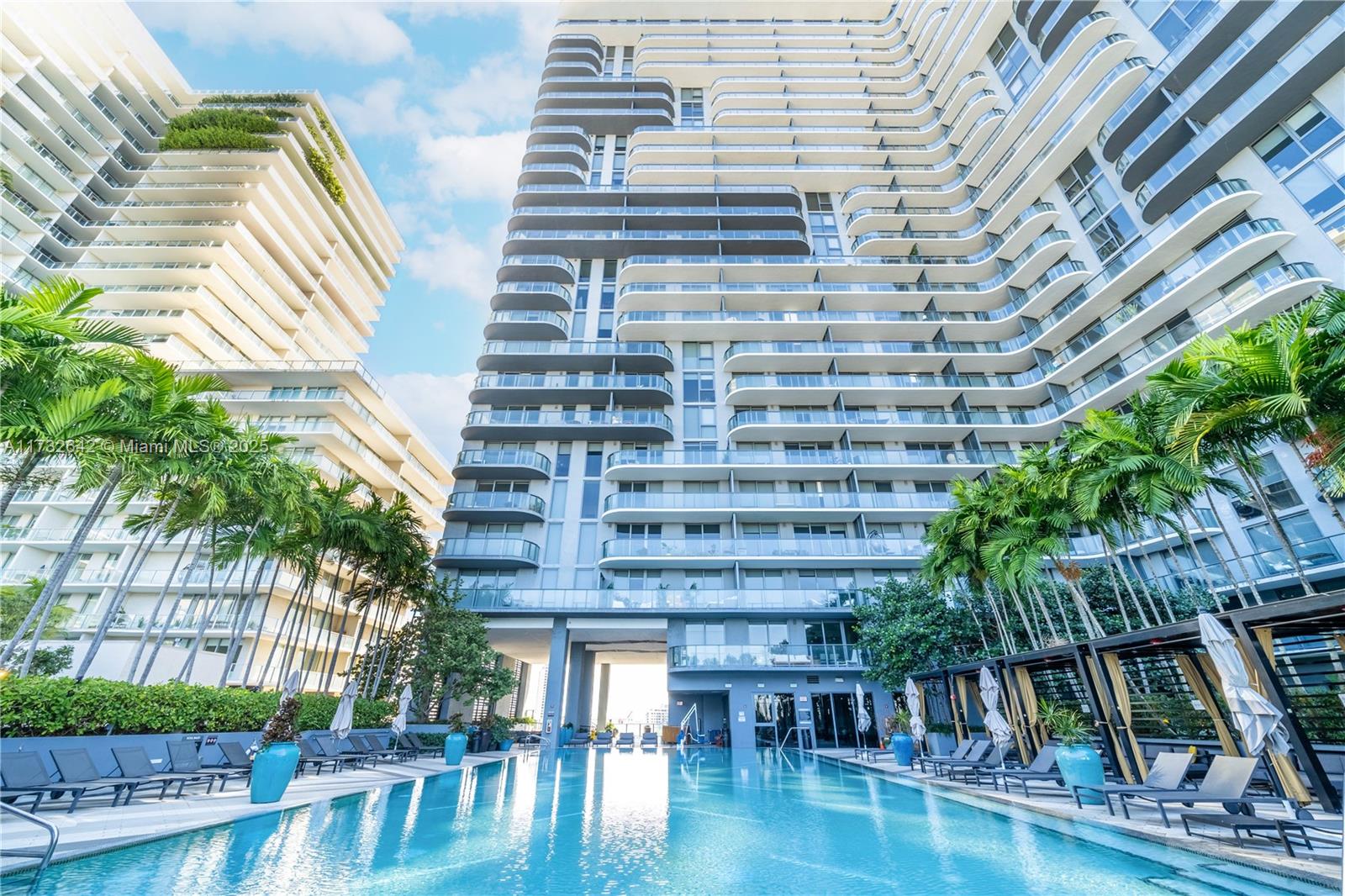 121 NE 34th St #2104, Miami FL 33137