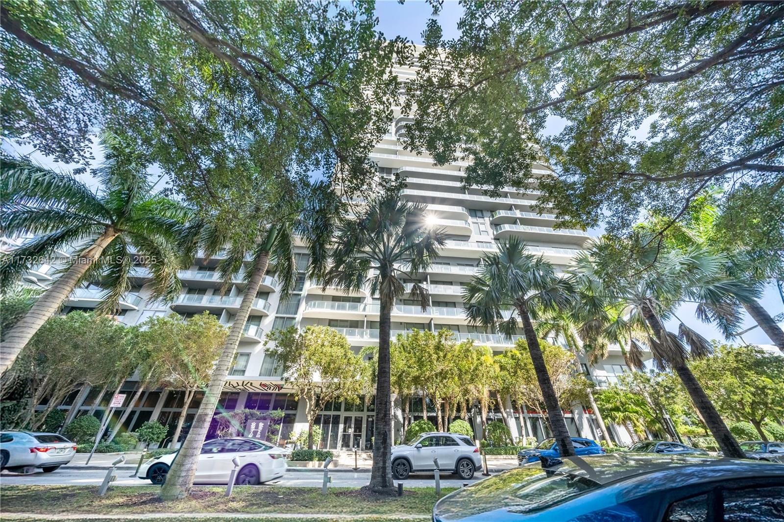 121 NE 34th St #2104, Miami FL 33137