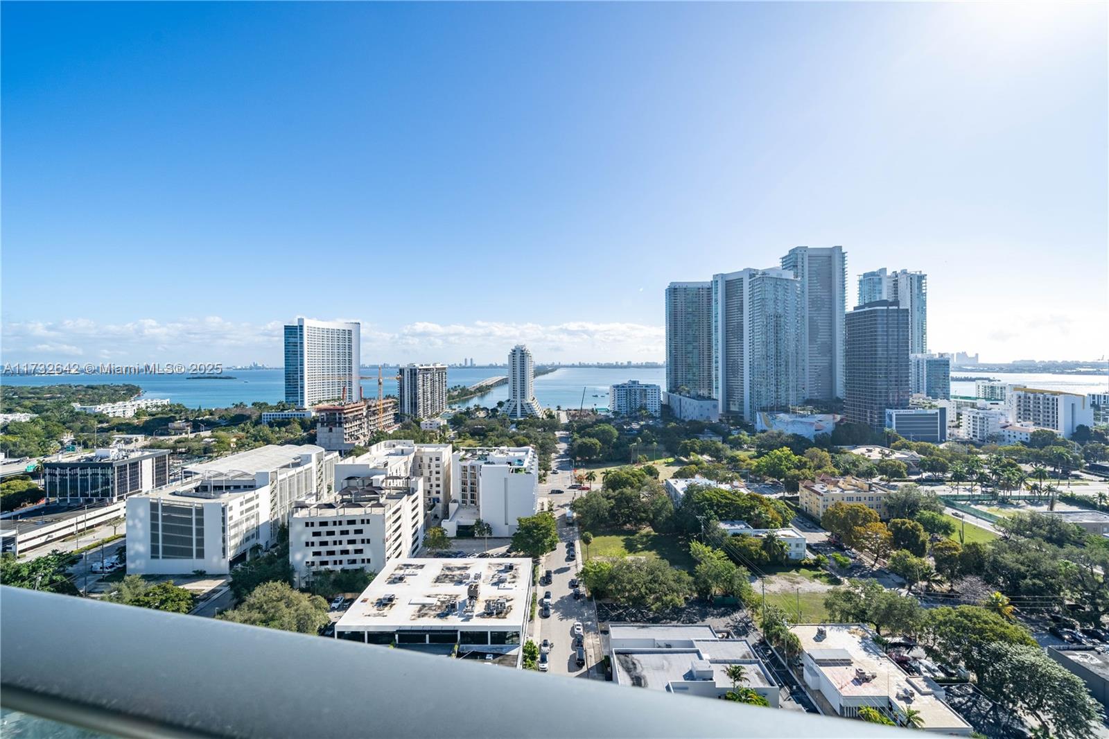 121 NE 34th St #2104, Miami FL 33137