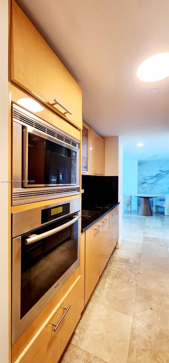 6801 Collins Ave #LPH05, Miami Beach FL 33141