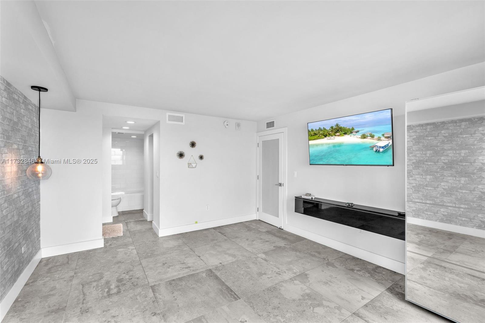 7135 Collins Ave #736, Miami Beach, Florida image 14