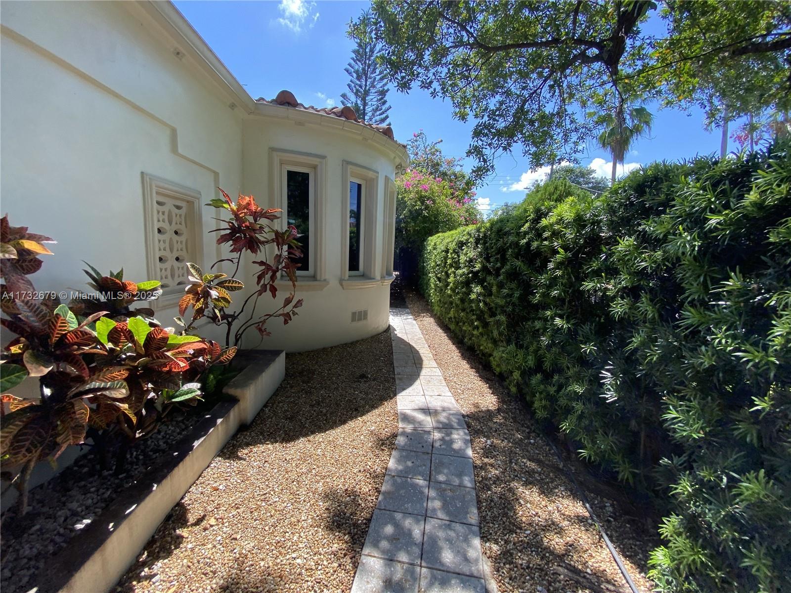 1356 Monroe St, Hollywood, Florida image 49