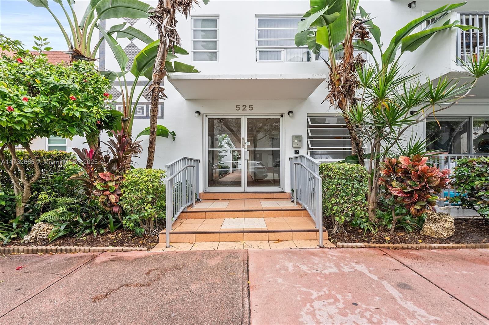 525 Meridian Ave #102, Miami Beach, Florida image 11