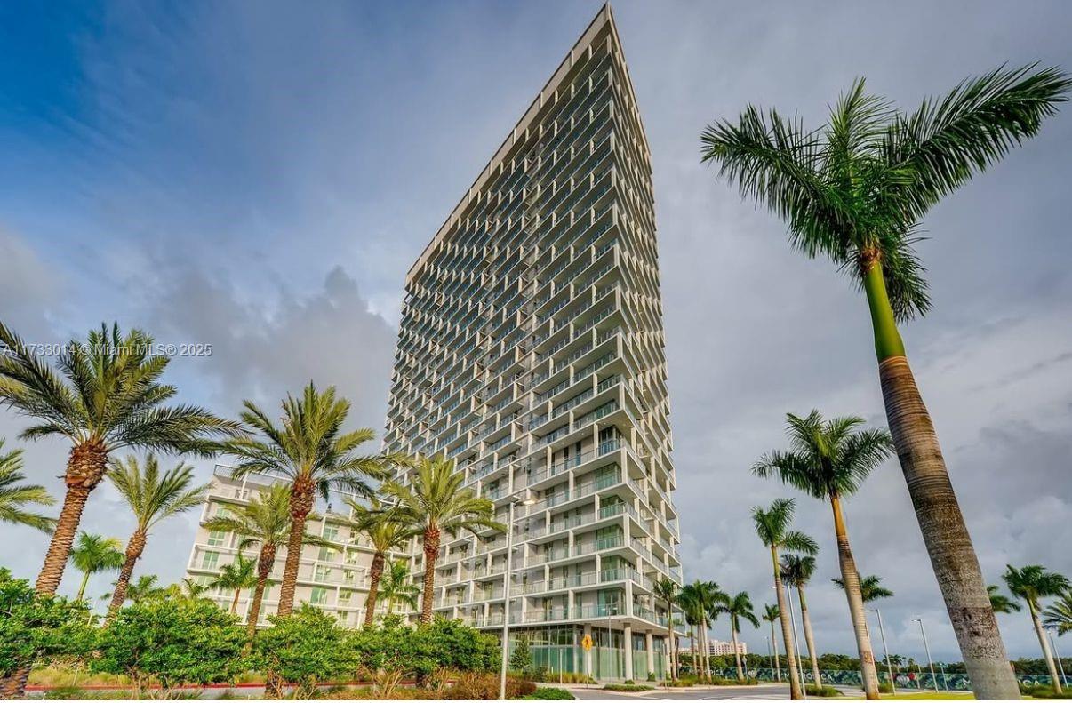 2000 Metropica Way #416, Sunrise, Florida image 30