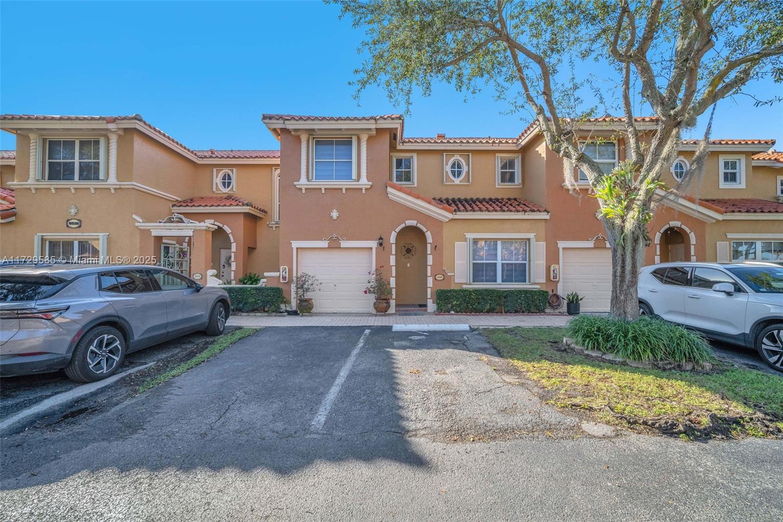 8530 140th St Unit 1306, Miami Lakes, Florida 33016