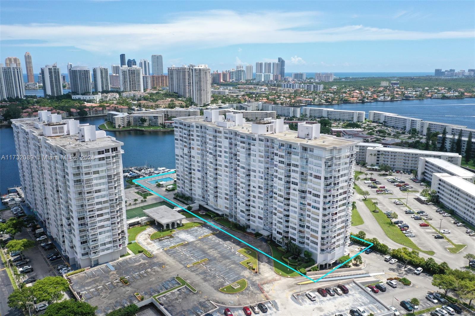 18031 Biscayne Blvd #1601, Aventura, Florida image 1