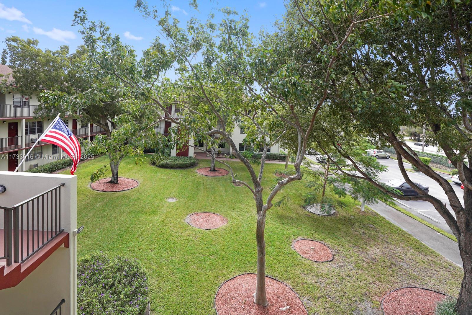 151 SW 135th Ter #302T, Pembroke Pines, Florida image 1