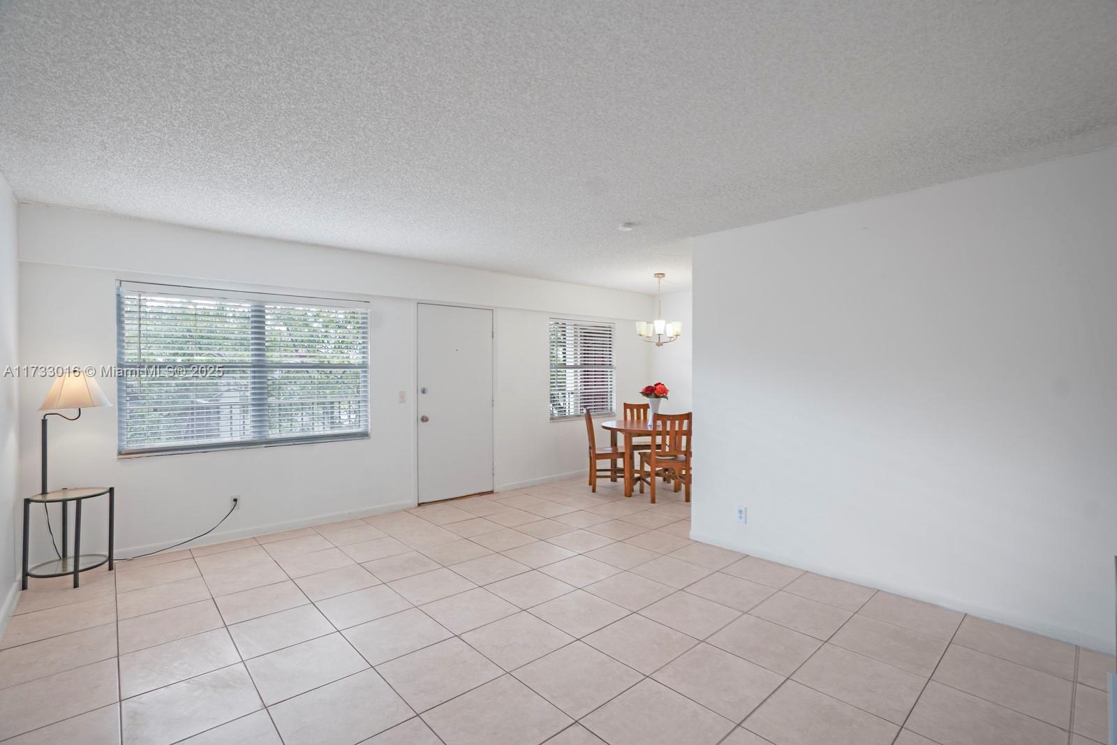 151 SW 135th Ter #302T, Pembroke Pines, Florida image 5