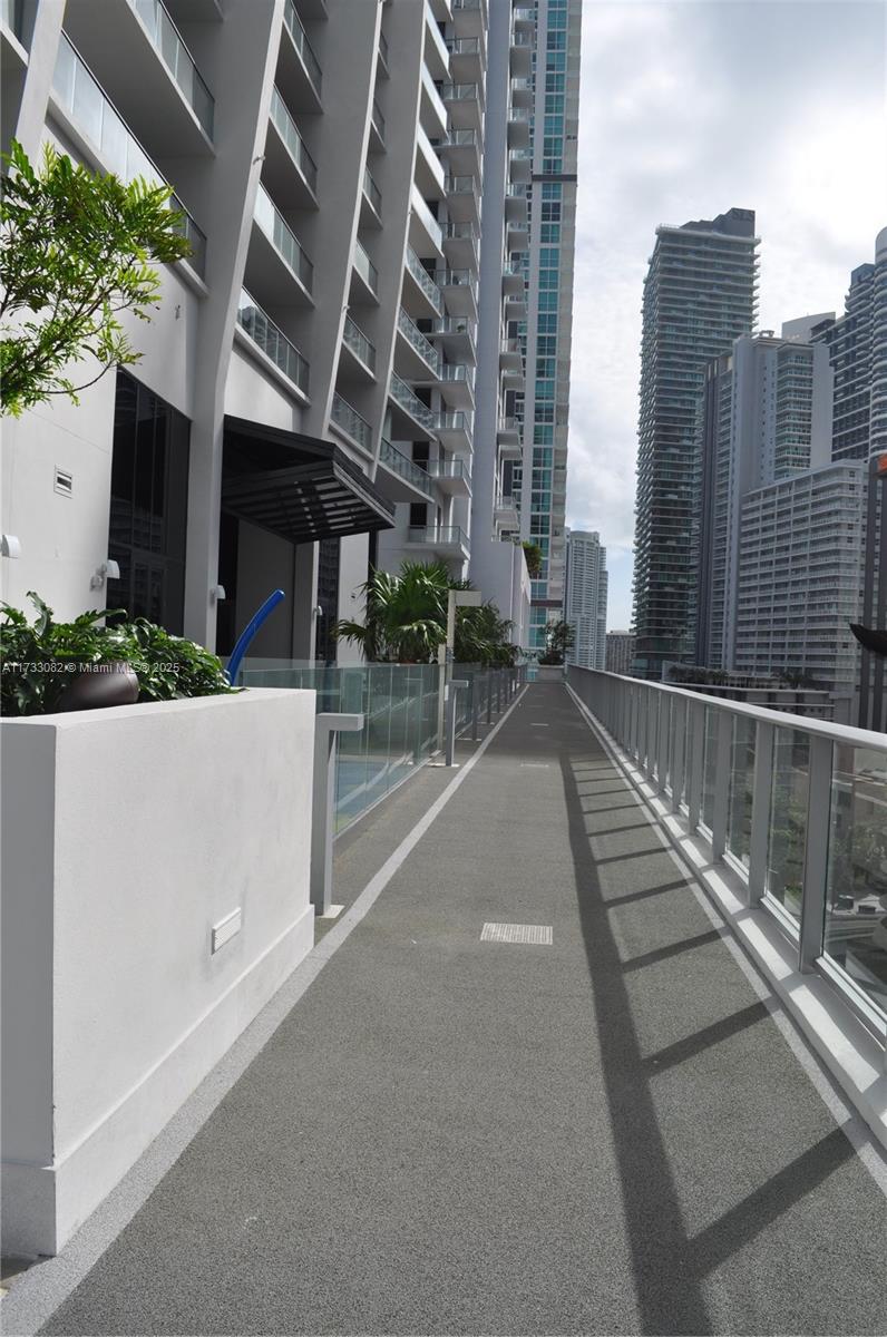 1010 Brickell Ave #1803, Miami, Florida image 28