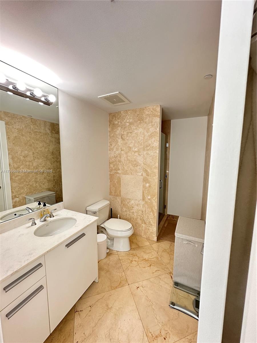 1060 Brickell Ave #413, Miami, Florida image 4