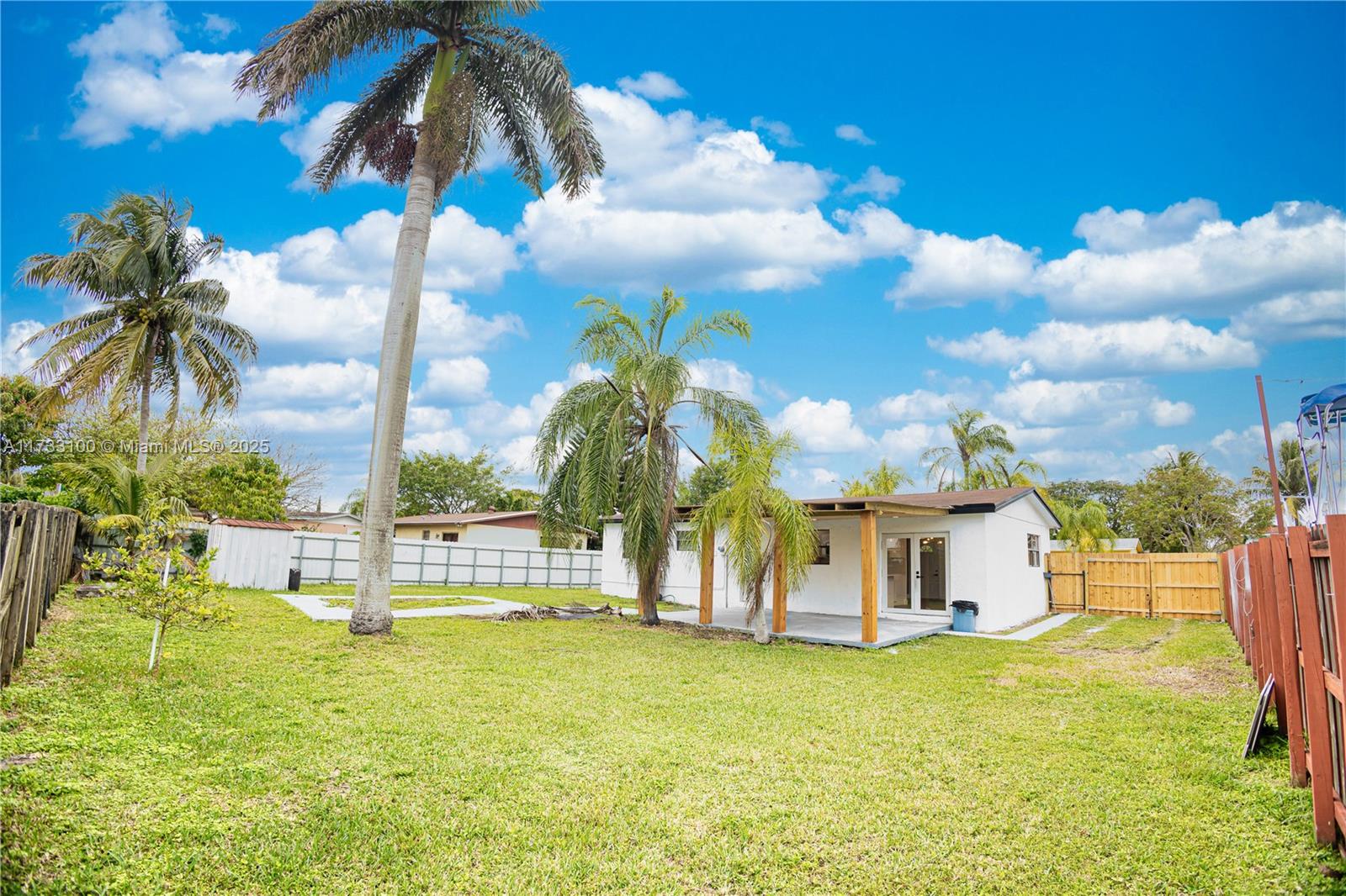 Residential, Homestead, Florida image 4