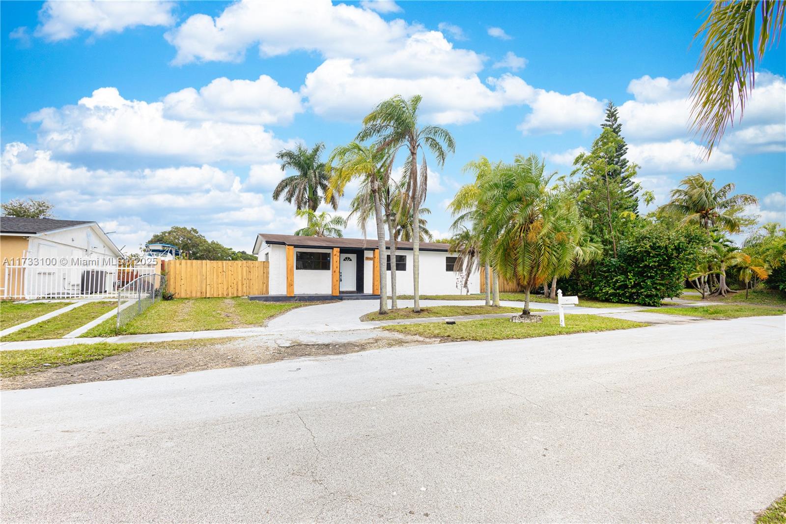 Residential, Homestead, Florida image 5