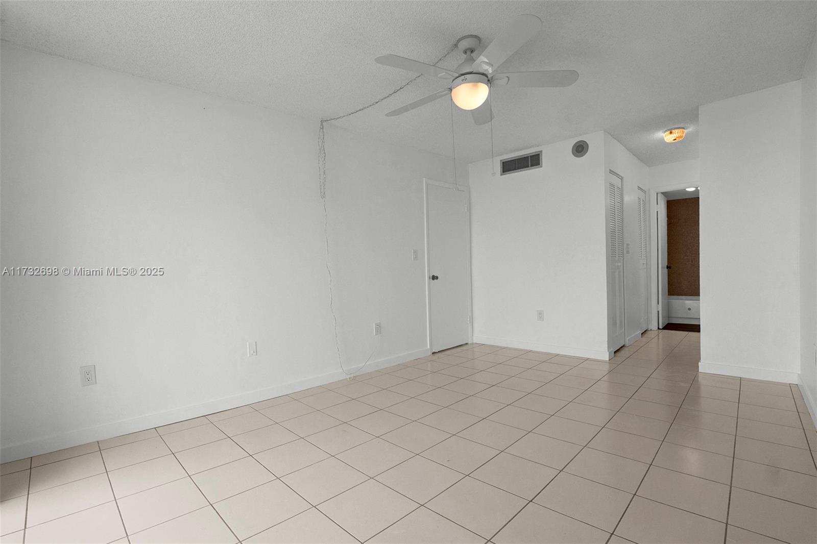 1300 NE Miami Gardens Dr #1010E, Miami, Florida image 3