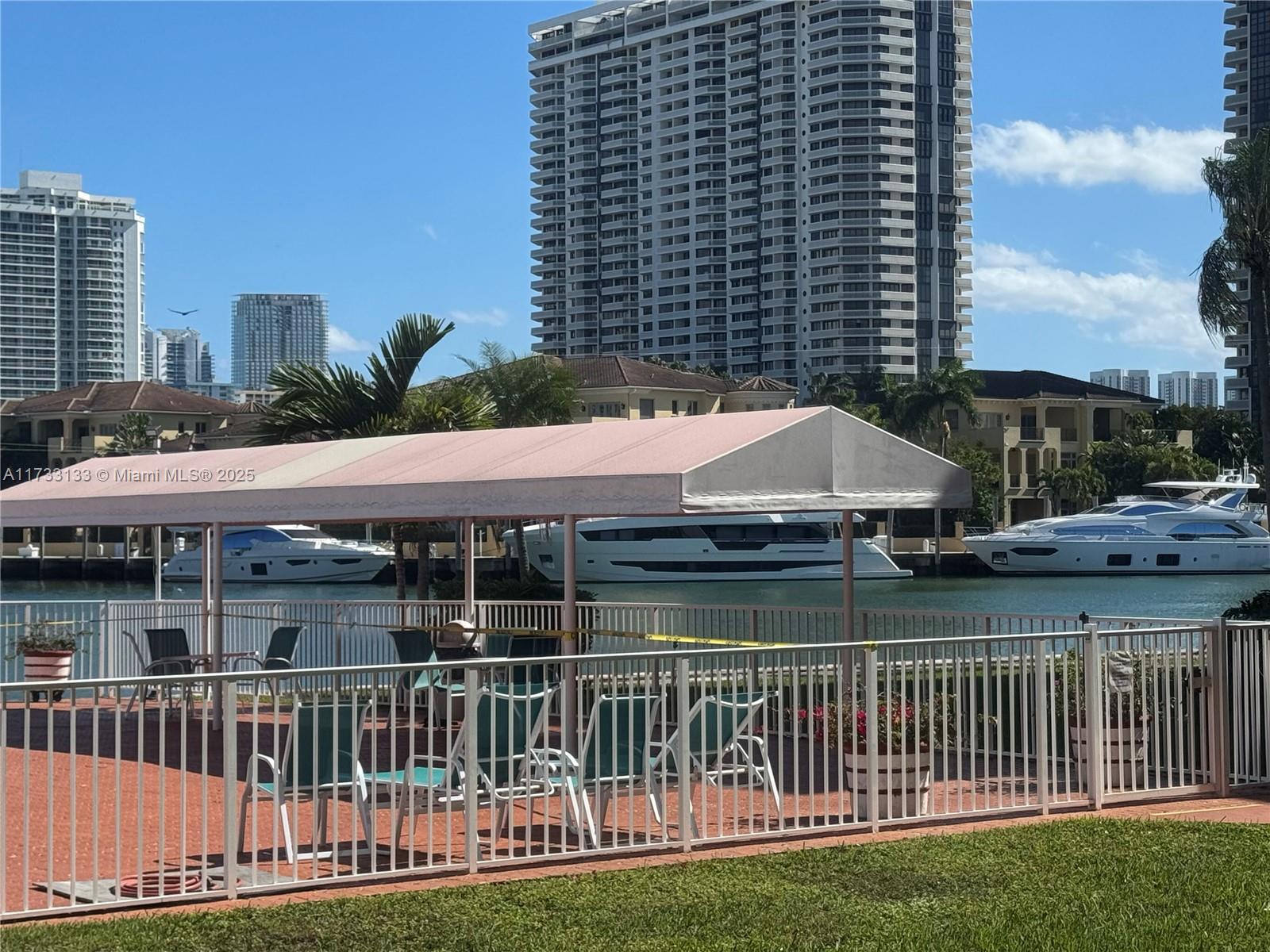 2980 Point East Dr #D102, Aventura, Florida image 5