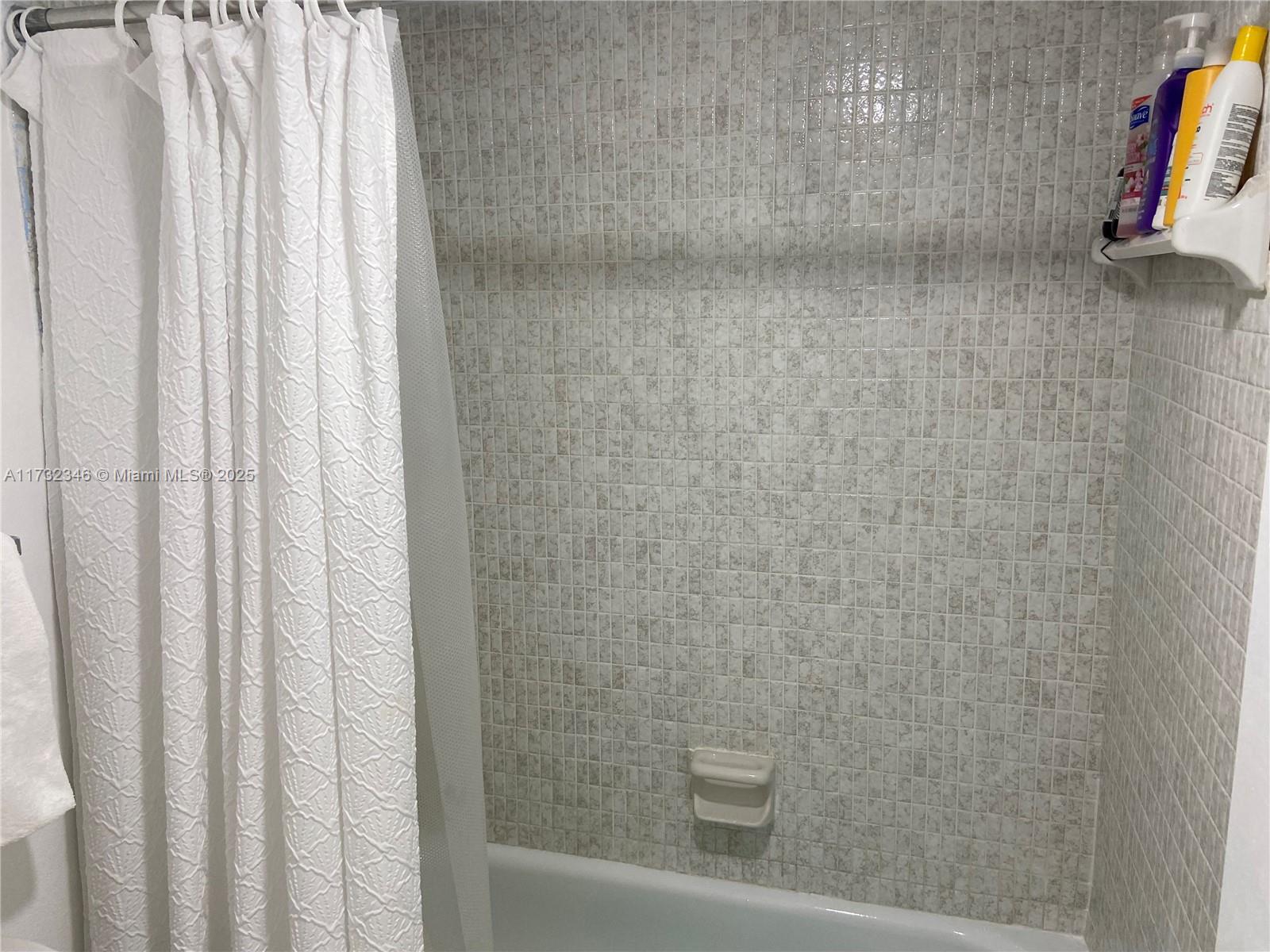 7021 Environ Blvd #317, Lauderhill, Florida image 27