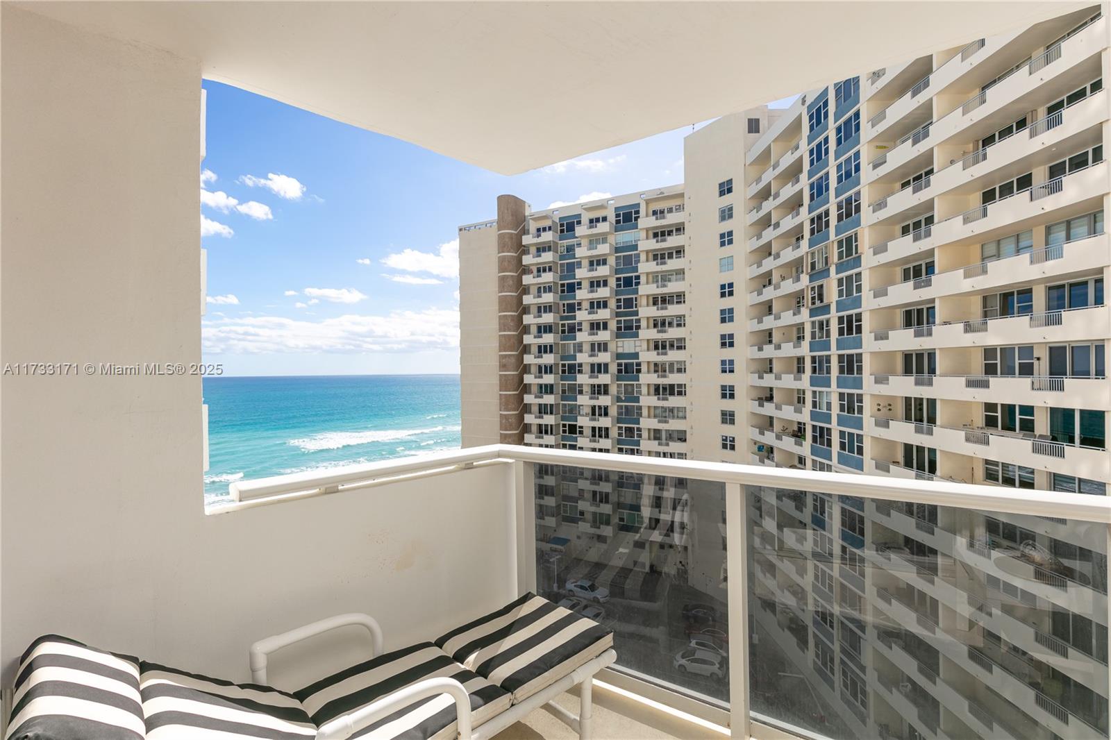 3140 S Ocean Dr #901, Hallandale Beach, Florida image 16