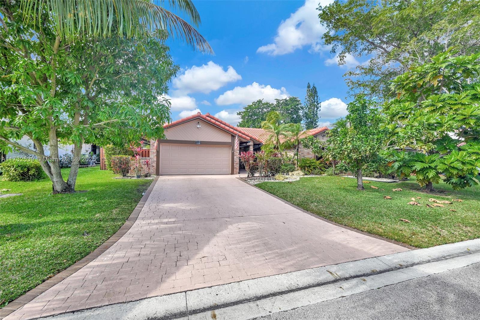 510 NW 105th Dr, Coral Springs, Florida image 3