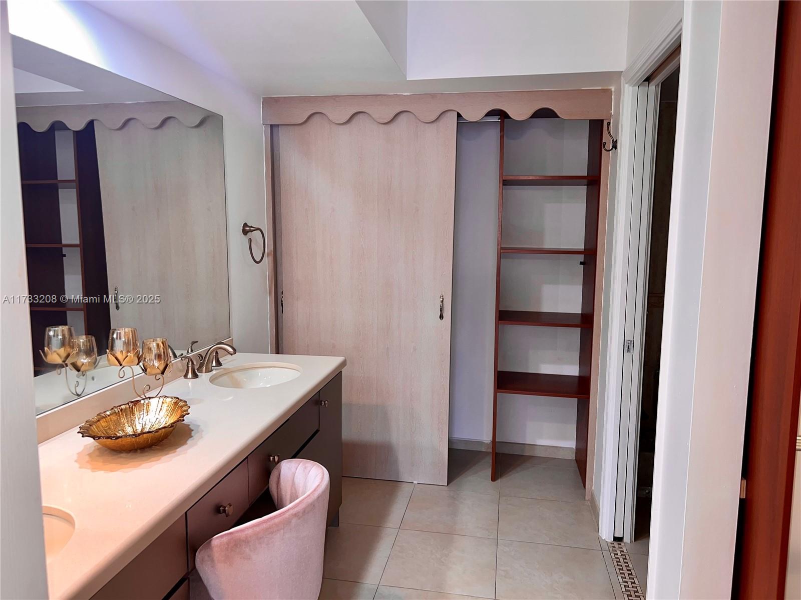 3530 Mystic Pointe Dr #1004, Aventura FL 33180