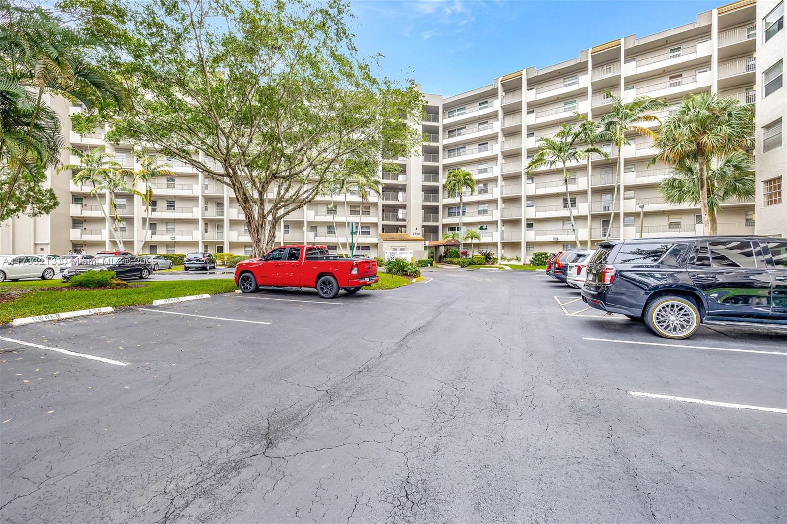 3940 Inverrary Blvd #504-A, Lauderhill, Florida image 3