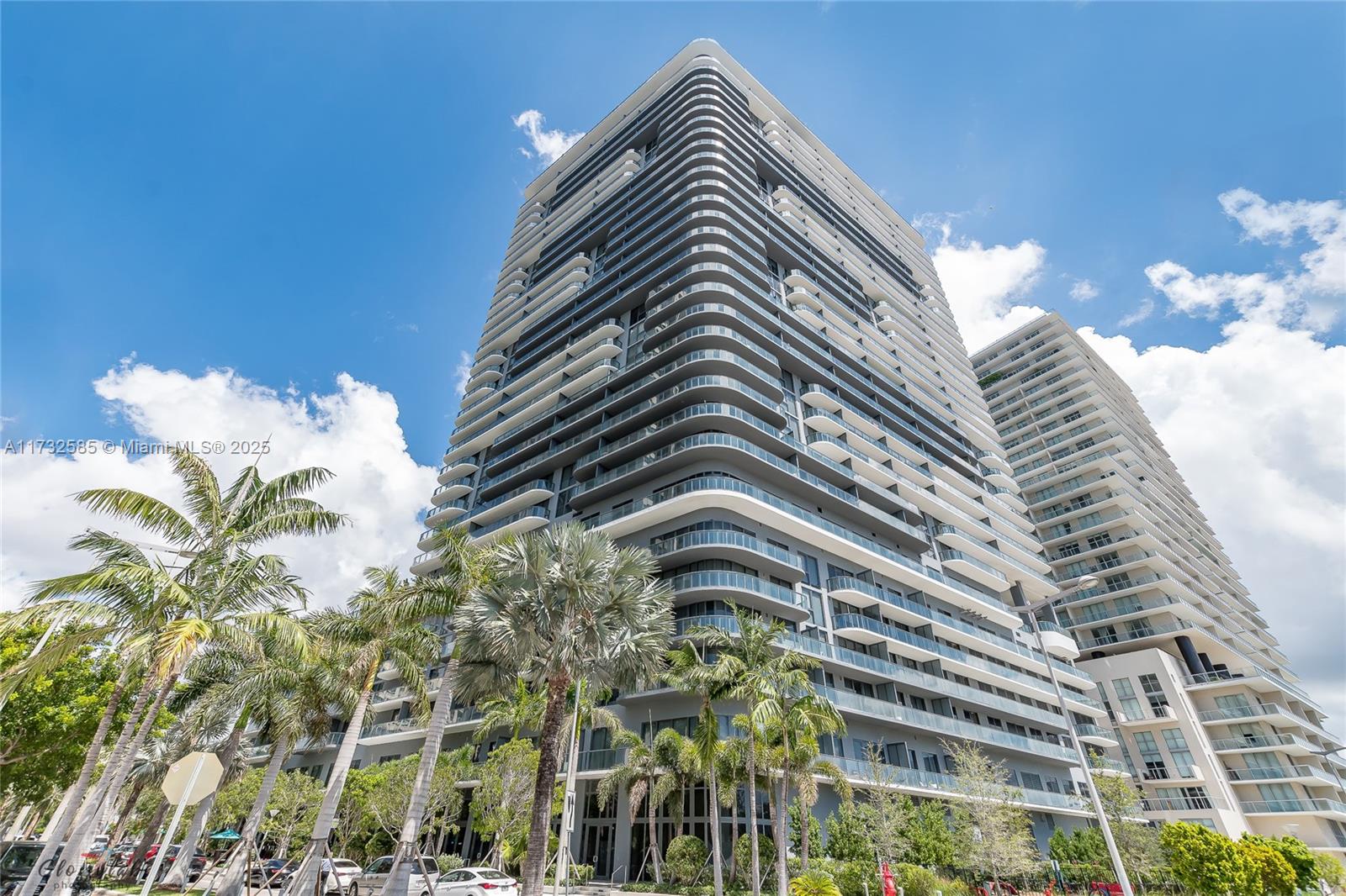 121 NE 34th St #L602, Miami FL 33137