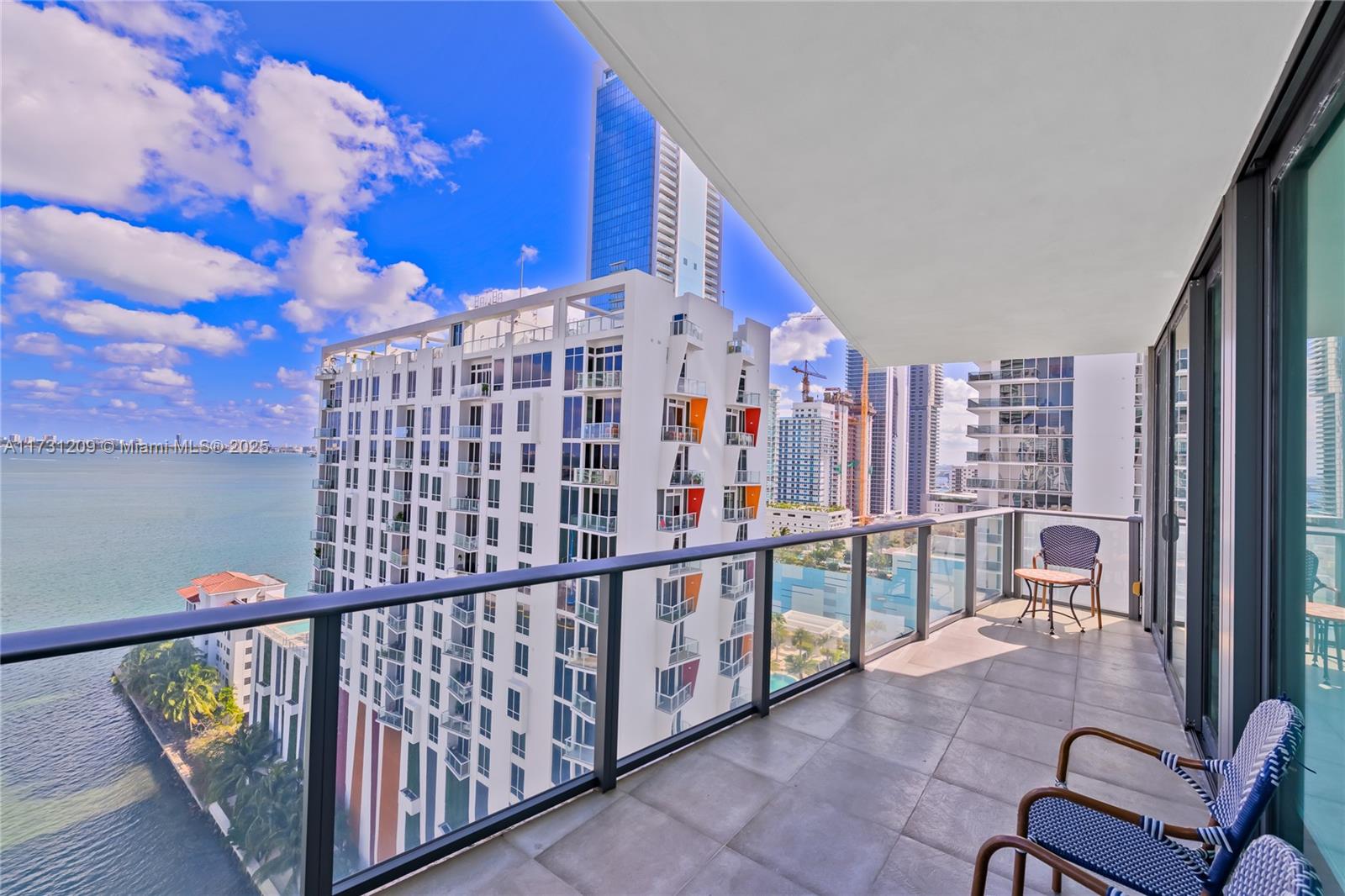 460 NE 28th St #1708, Miami, Florida image 23