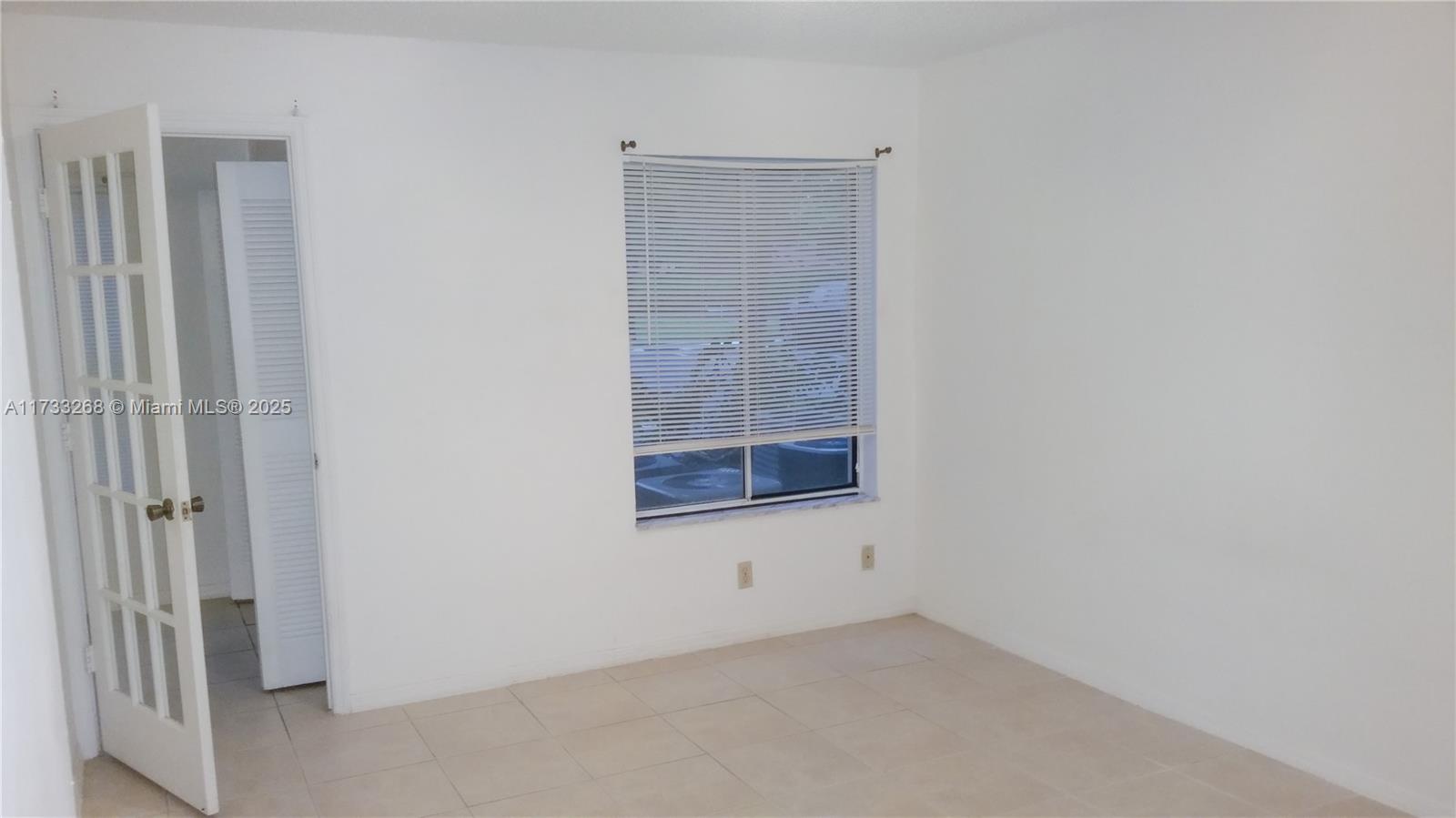 3360 N Pinewalk Dr N #1315, Margate, Florida image 14